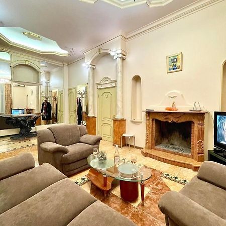 Апартаменты Great One Bed Right Near Opera House Киев Экстерьер фото