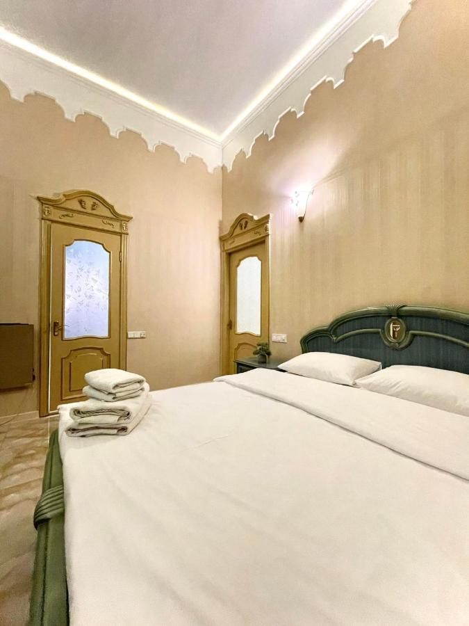 Апартаменты Great One Bed Right Near Opera House Киев Экстерьер фото